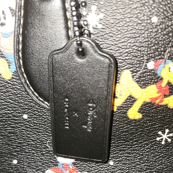 Coach Disney X Gallery Tote Bag  and Wallet Set with Holiday Disney Characters - Picture 4 of 16